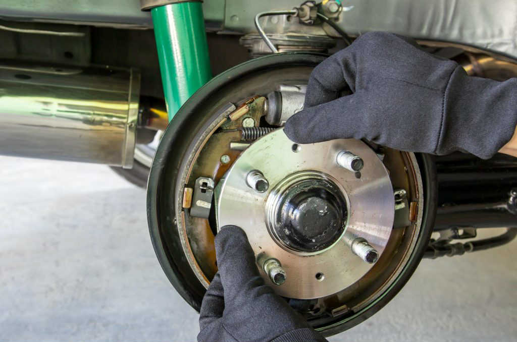 wheel bearing and hub assembling