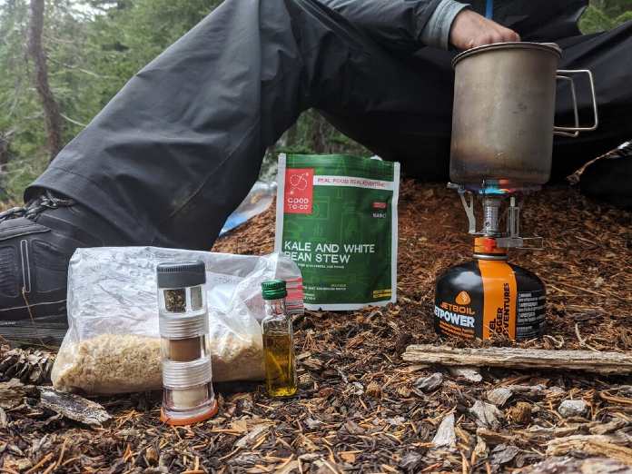 dehydrated camping food